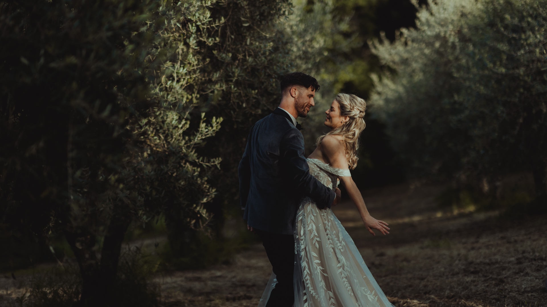 Candid wedding portrait of newlyweds at Villa Castelletto